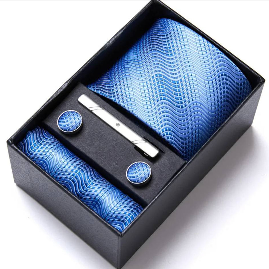 BOX-6302 - Box Corbata Pisa Corbata y Juntas y Pañuelo